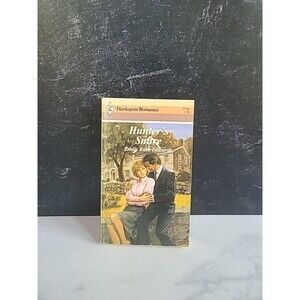 Harlequin Romance Hunter's Snare By Ruth Edwards Paperback